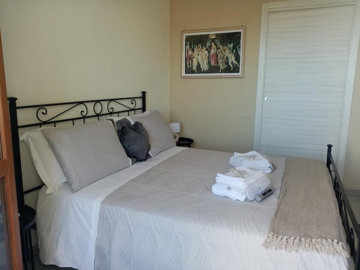Le Stanze Di Botticelli Bed & Breakfast Termoli Dış mekan fotoğraf