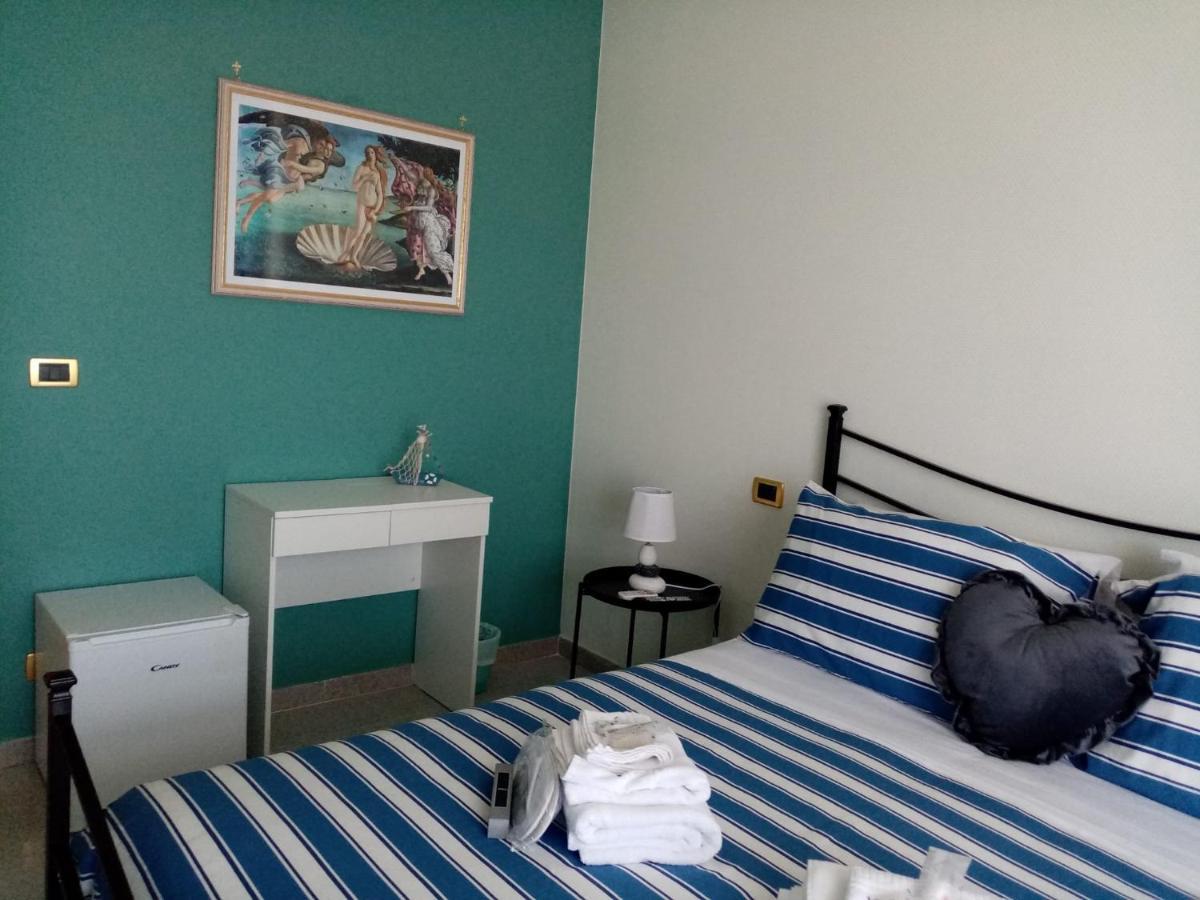 Le Stanze Di Botticelli Bed & Breakfast Termoli Dış mekan fotoğraf